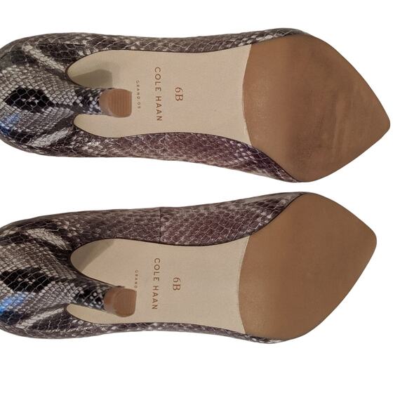 Cole Haan Snake Print Pumps 6.5 - Picture 5 of 6